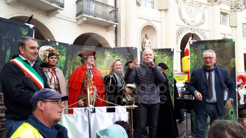 VENARIA - Il successo del Real Carnevale Venariese: LE FOTO