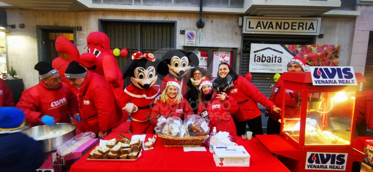 VENARIA - Immacolata ed Immaginaria: in città si respira l'atmosfera del Natale - FOTO