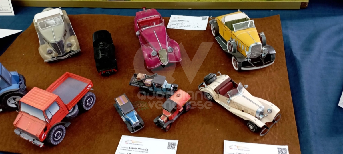 VENARIA - XXIX mostra di modellismo statico: il grande successo dei «296 Model» - FOTO