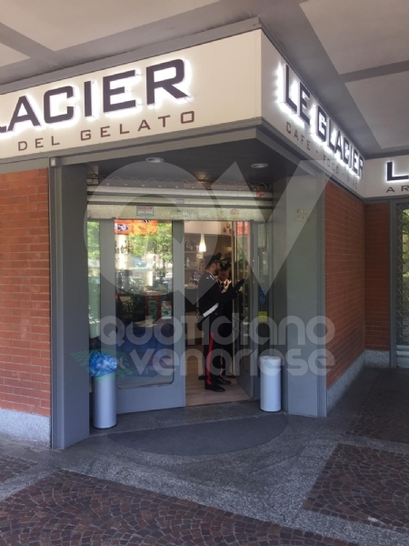GRUGLIASCO-RIVOLI - Bar «covo» di pregiudicati: chiusi per 15 e 30 giorni