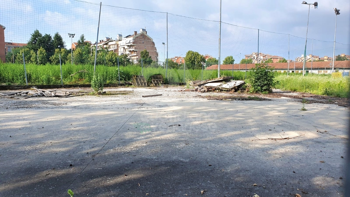 VENARIA - Campi da padel, beach volley, beach tennis nell'ex area della San Francesco - FOTO