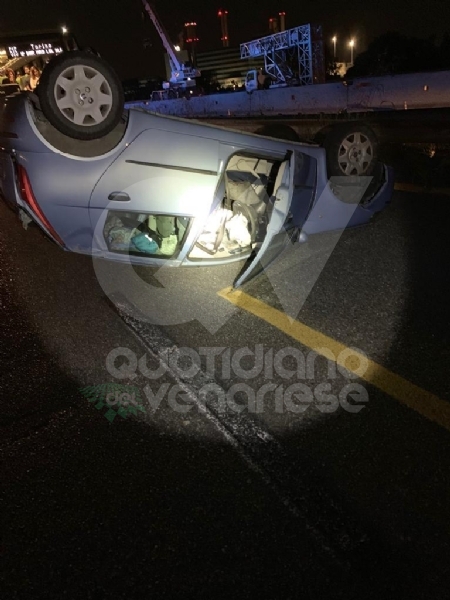 MONCALIERI-VENARIA - Pauroso scontro sulla sopraelevata: feriti due venariesi