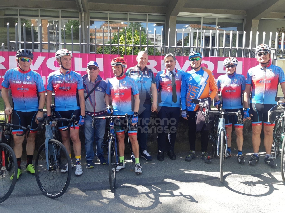 GIRO D'ITALIA A RIVOLI - Vince Denz: per la città una giornata indimenticabile - FOTO E VIDEO