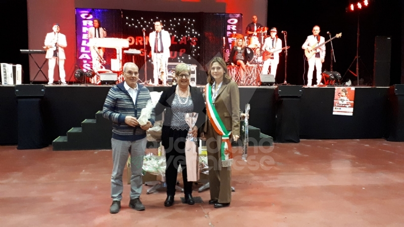 VENARIA - La città ha festeggiato le «nozze d'oro» di oltre 60 coppie venariesi