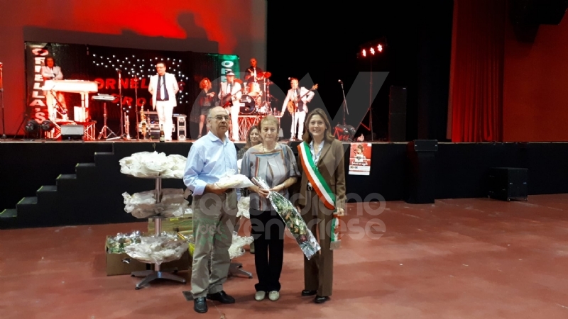 VENARIA - La città ha festeggiato le «nozze d'oro» di oltre 60 coppie venariesi