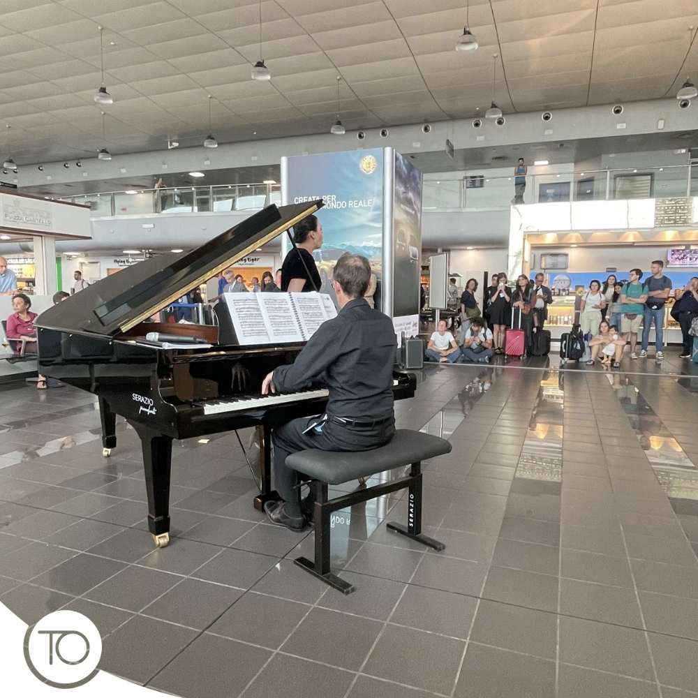 TORINO-CASELLE - «Festa della Musica», in aeroporto l'esibizione dei Solisti del Regio Ensemble - FOTO