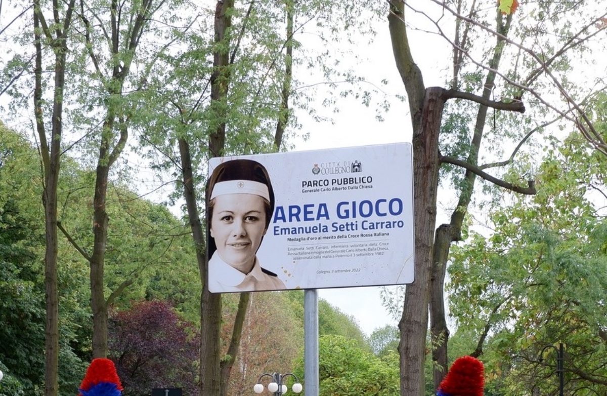 COLLEGNO - Commozione per l'inaugurazione dell'area giochi «Emanuela Setti Carraro» - FOTO