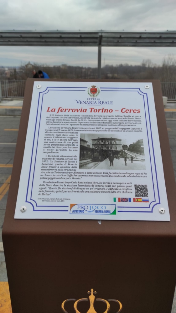 VENARIA - La storia della città attraverso totem, pannelli e QR Code: il regalo di Pro Loco e Liceo Juvarra - FOTO