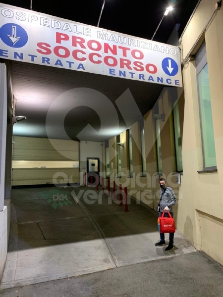 VENARIA-TORINO - Pizze e calzoni per medici e infermieri impegnati nel curare i malati di Coronavirus