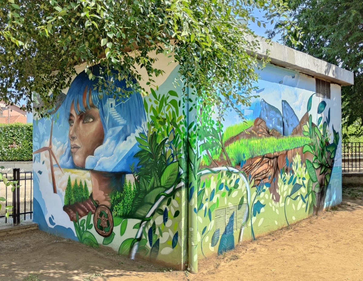 DRUENTO - Il nuovo murales ambientalista sull'importanza del ciclo dei rifiuti - FOTO