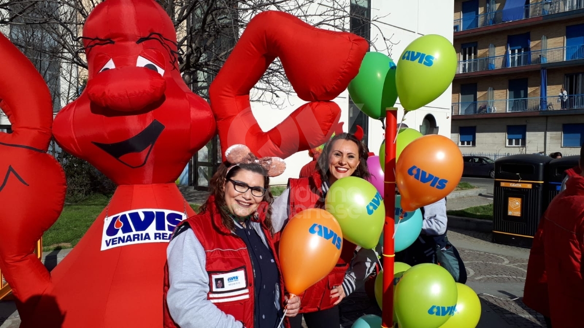 VENARIA - Colori, allegria, musica. Ma il Real Carnevale non dimentica l'Ucraina - FOTO