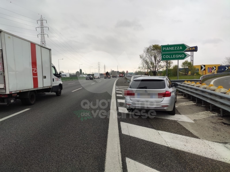 COLLEGNO - Incidente in tangenziale: cinque mezzi coinvolti, un ferito - FOTO