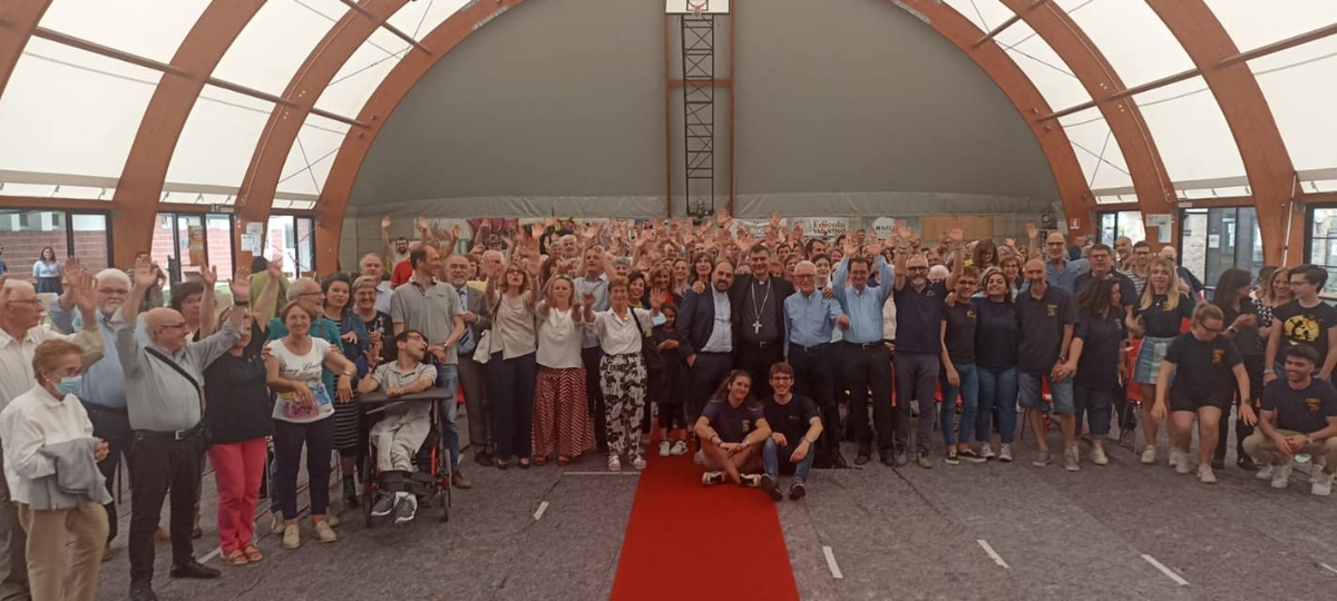 DRUENTO - La comunità ha accolto monsignor Repole: «amico, fratello, vescovo» - FOTO