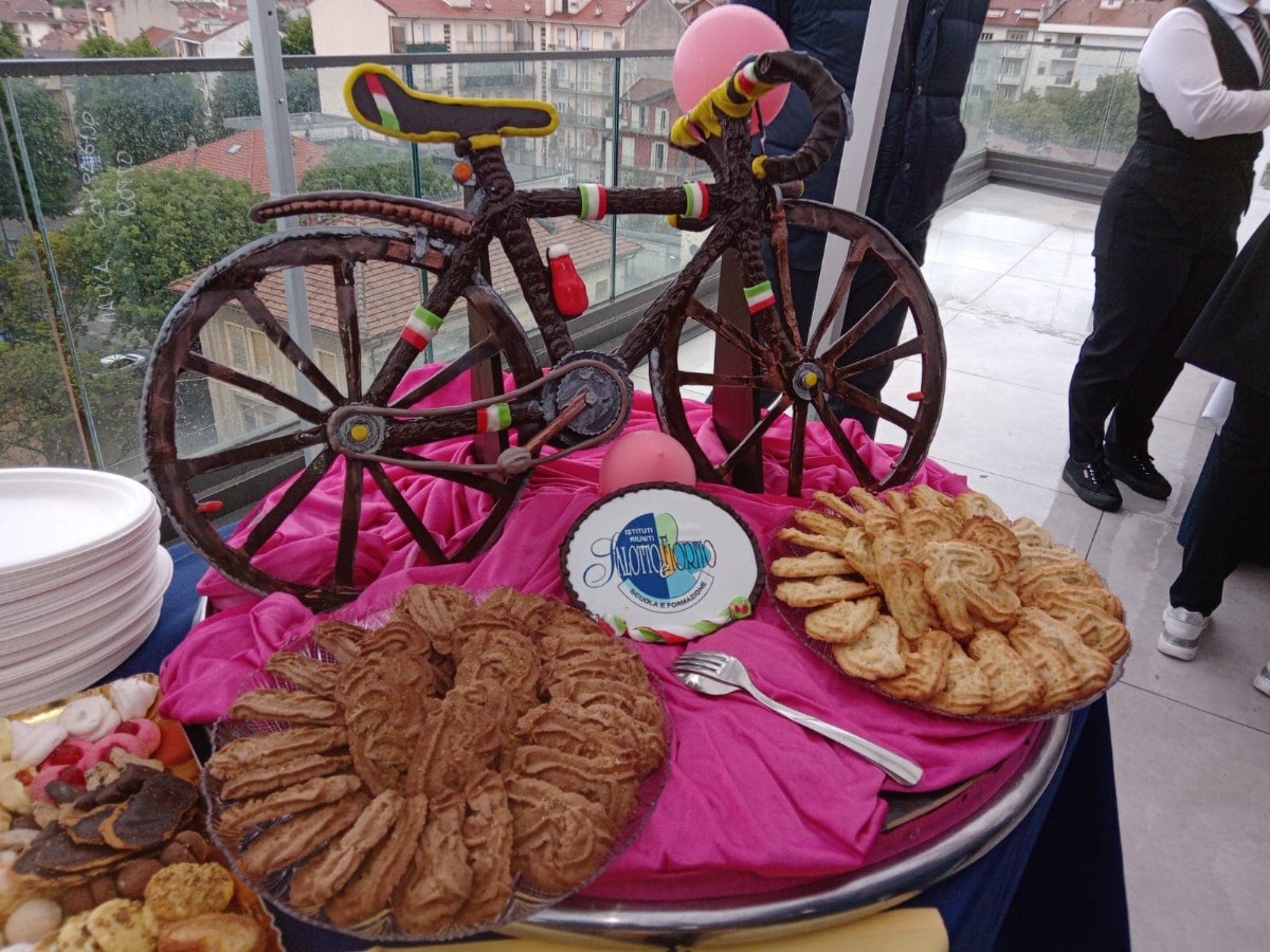 GIRO D'ITALIA A RIVOLI - Il giorno dopo è ricco di emozioni. Tragaioli: «Ripeterla? Perché no...» - FOTO