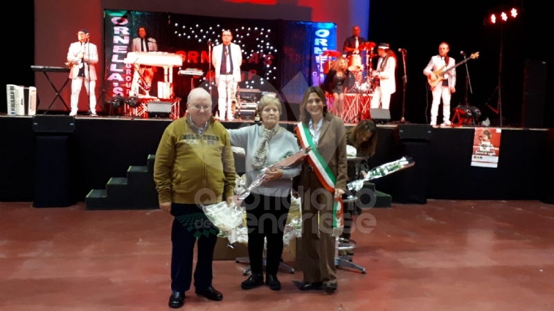 VENARIA - La città ha festeggiato le «nozze d'oro» di oltre 60 coppie venariesi