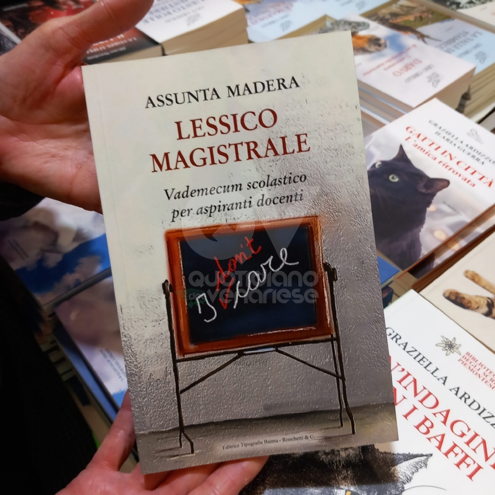VENARIA - Un «Salone del Libro» dal sapore venariese: tanti gli scrittori della Reale - FOTO