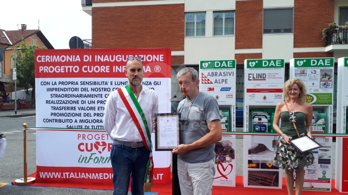 VENARIA - La Reale è sempre più cardioprotetta: altri 5 defibrillatori con il progetto «Cuore inForma» - FOTO