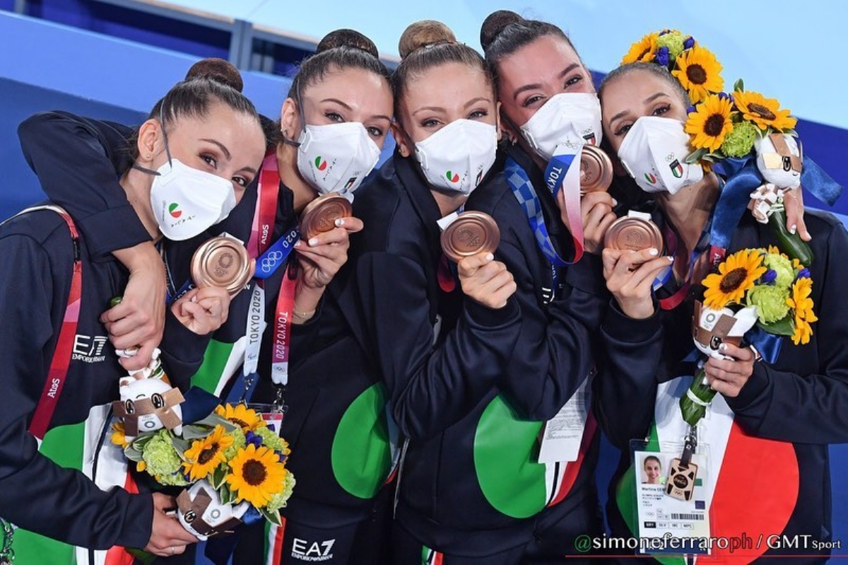 VENARIA - La venariese Alessia Maurelli è bronzo alle Olimpiadi nella ginnastica ritmica a squadre - FOTO