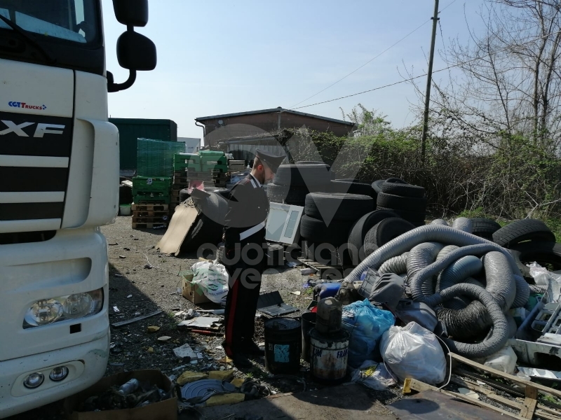 VENARIA-CASELLE - Discariche, bar e officine abusive: i carabinieri denunciano nove persone
