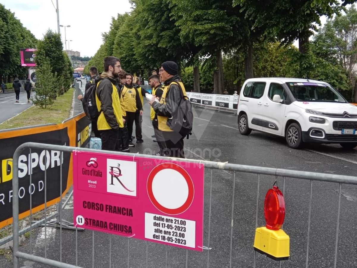 GIRO D'ITALIA A RIVOLI - Vince Denz: per la città una giornata indimenticabile - FOTO E VIDEO