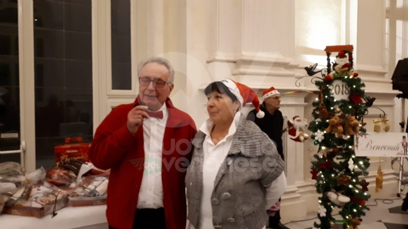 VENARIA - 420 partecipanti alla «Cena della solidarietà e della fratellanza» alla Reggia - FOTO