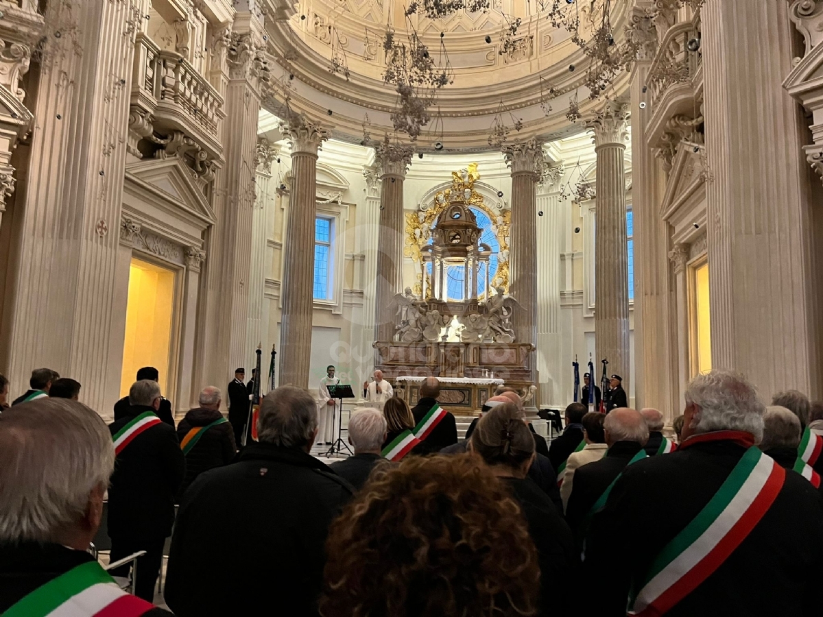VENARIA - A Sant'Uberto celebrata la Virgo Fidelis, Patrona dell'Arma dei Carabinieri - FOTO