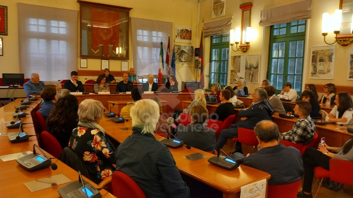 VENARIA - Presentato «Lessico Magistrale», il nuovo libro di Assunta Madera - FOTO