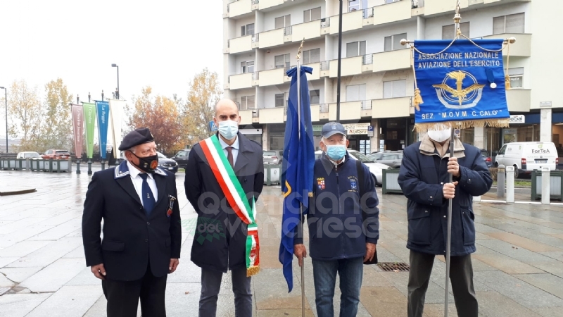 VENARIA - Celebrato il 4 Novembre, tra ricordo e un plauso a medici, infermieri e volontari FOTO