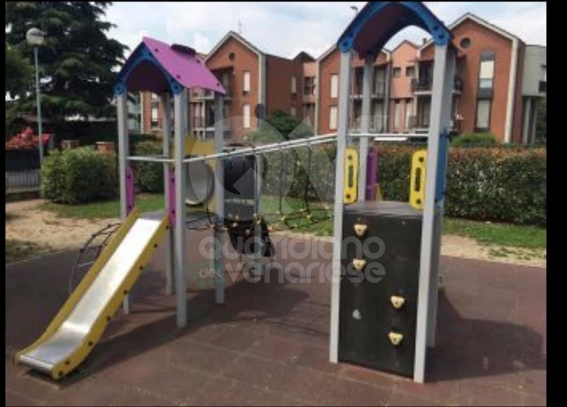 COLLEGNO - Nuove aree gioco nelle scuole materne e negli asili nido cittadini