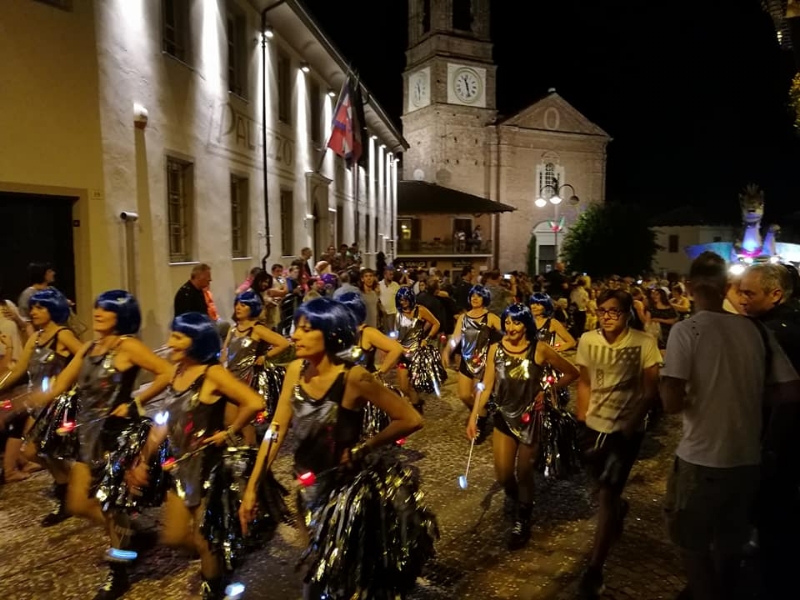 DRUENTO - Un Carnevale Notturno senza precedenti: LE FOTO PIU' BELLE