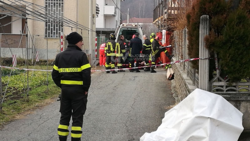 TRAGEDIA A CAFASSE - Operaio muore schiacciato da un muro: inutili tutti i soccorsi - FOTO e VIDEO