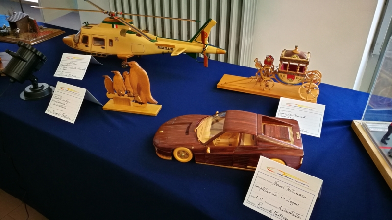 VENARIA - Nella ex biblioteca di via Mensa la mostra di modellismo della «296 Model»