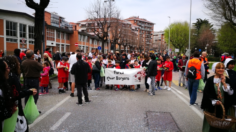 BORGARO - Successo per la «Primavera in Maschera»: le foto più belle del Carnevale Borgarese
