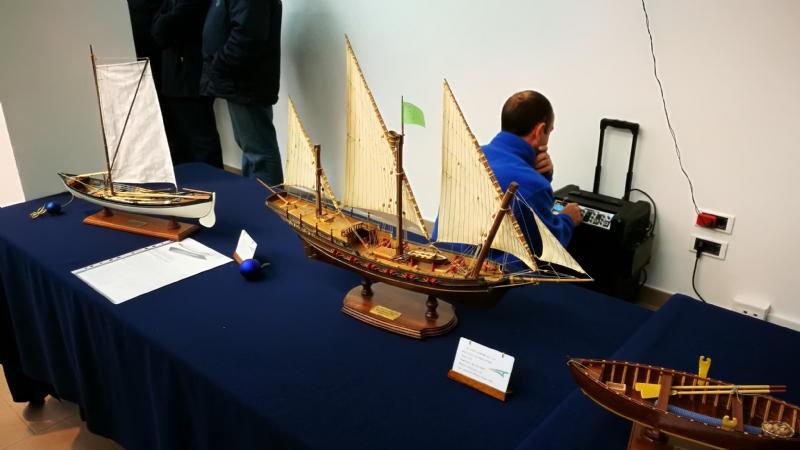 VENARIA - Nella ex biblioteca di via Mensa la mostra di modellismo della «296 Model»