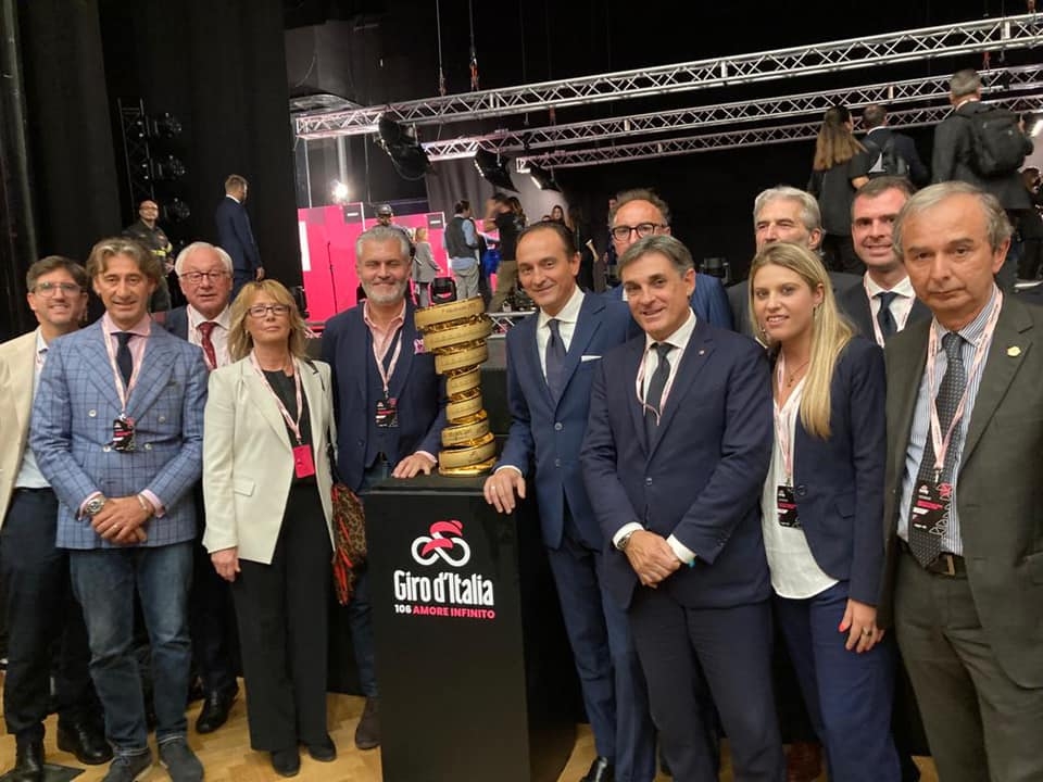 GIRO D'ITALIA A RIVOLI - Cambia e si allunga il percorso della tappa Bra-Rivoli