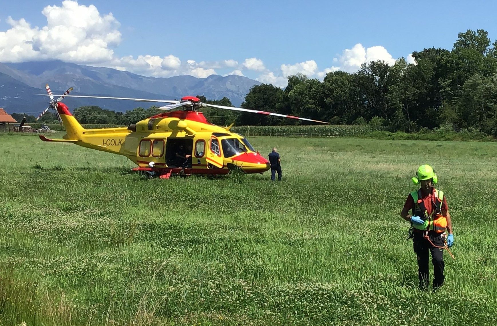 INCIDENTE MORTALE NEL CUNEESE - Muore motociclista di 24 anni di RIVOLI, grave una ragazza