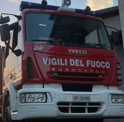 RIVOLI - Gli rubano l'auto e dopo poche ore la ritrova a Nichelino completamente bruciata