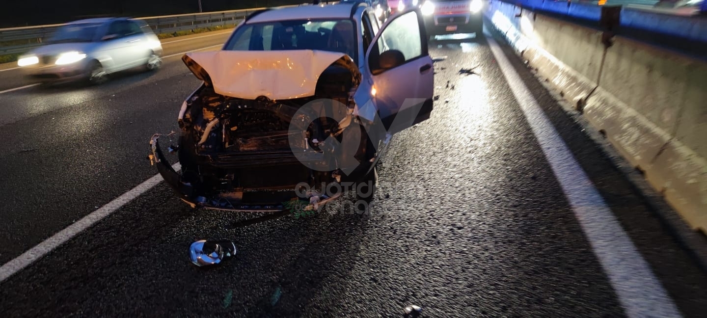 INCIDENTE IN TANGENZIALE A COLLEGNO - Tamponamento fra due auto: traffico in tilt - FOTO