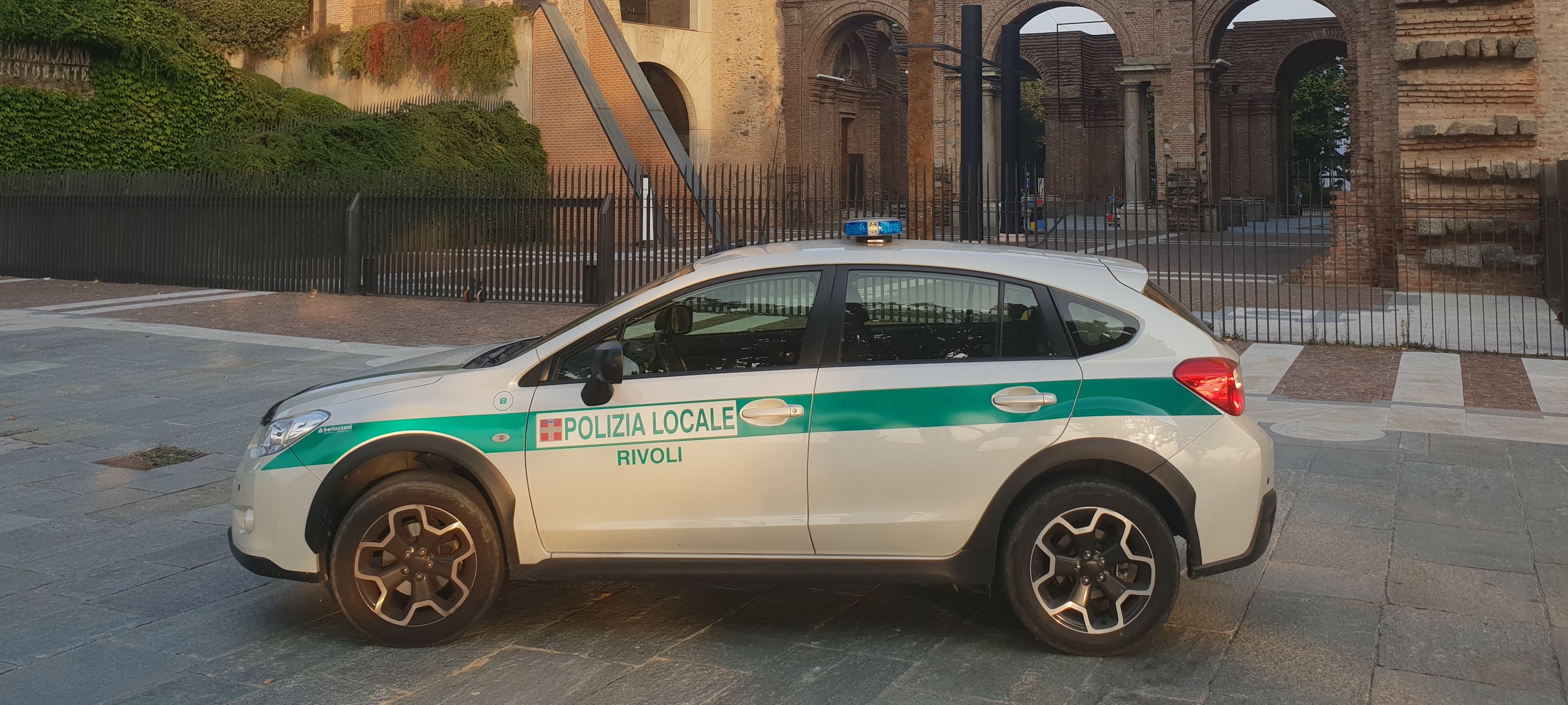 RIVOLI - Occupano abusivamente una villetta: due uomini denunciati dai civich