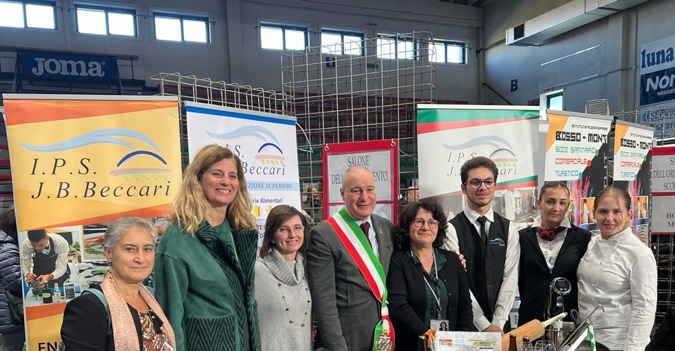 COLLEGNO - Oltre 1400 presenze per il Salone dell'Orientamento scolastico