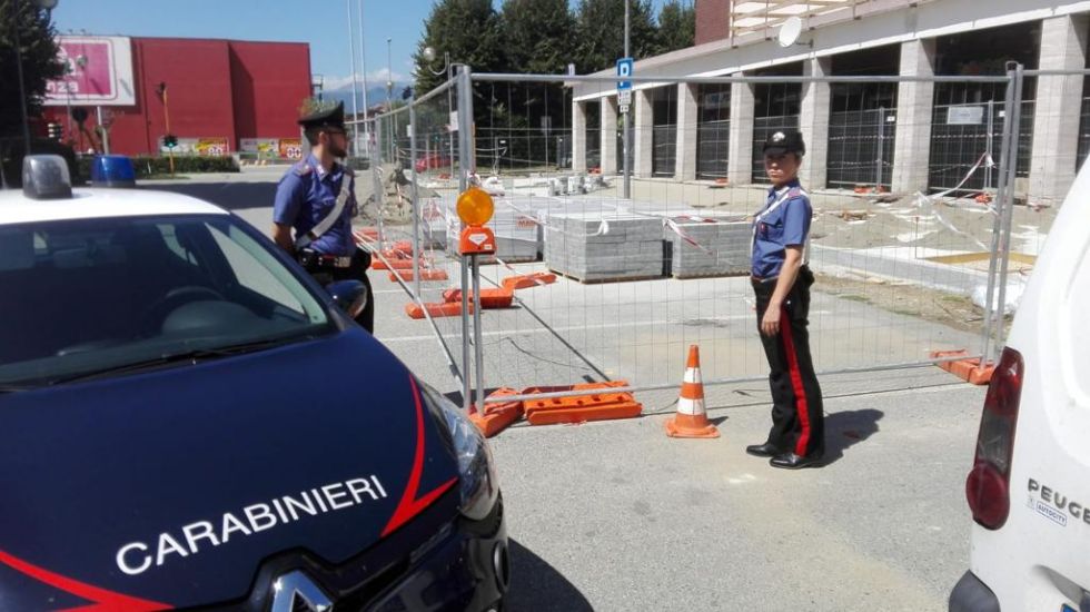 BORGARO-CASELLE - Lavoravano nel cantiere senza permesso di soggiorno: denunciato amministratore di società