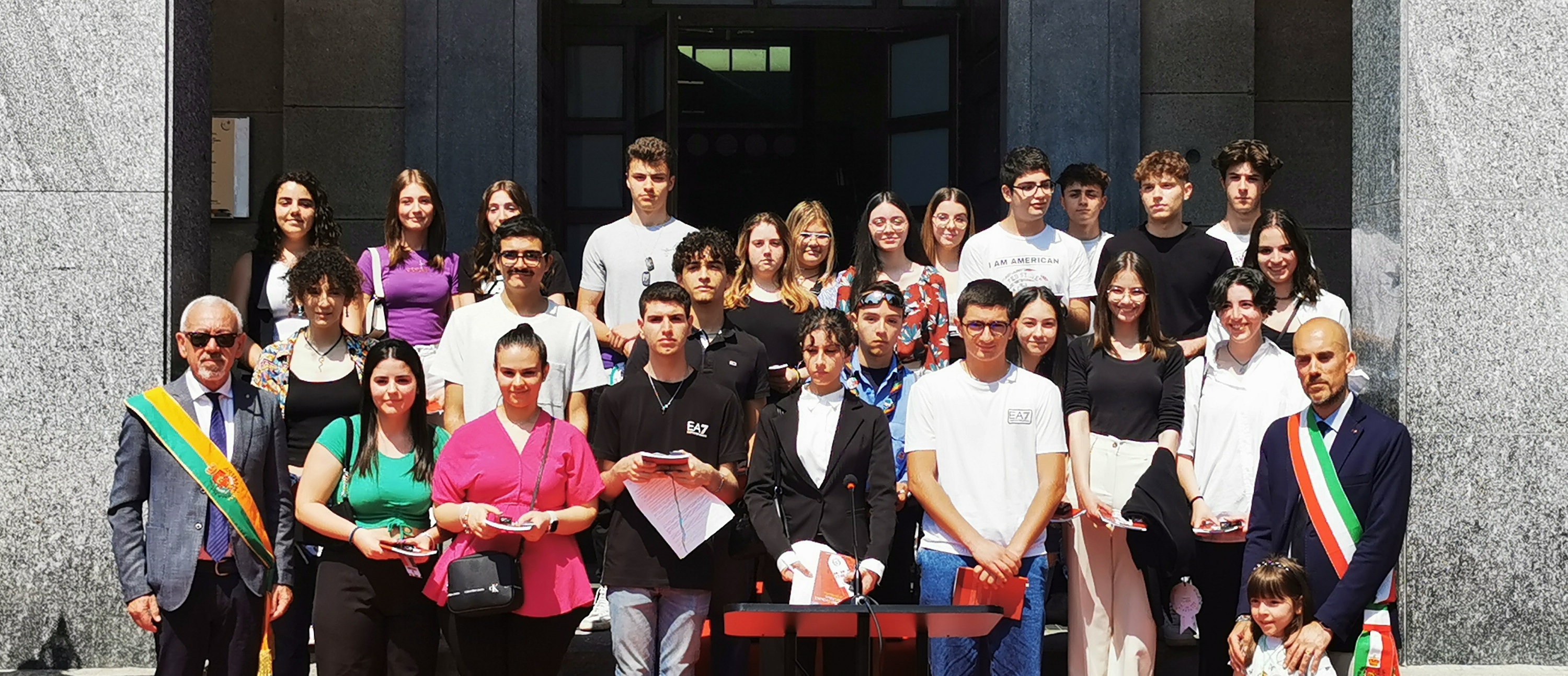 VENARIA - Festa della Repubblica: consegnata la Costituzione ai neo 18enni - NOMI E FOTO