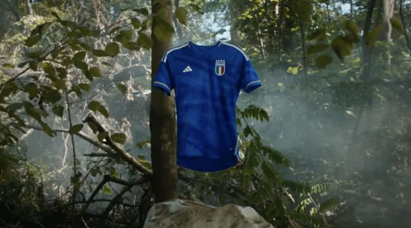 VENARIA - Il parco de La Mandria teatro del nuovo spot Adidas per la maglia della Nazionale - FOTO