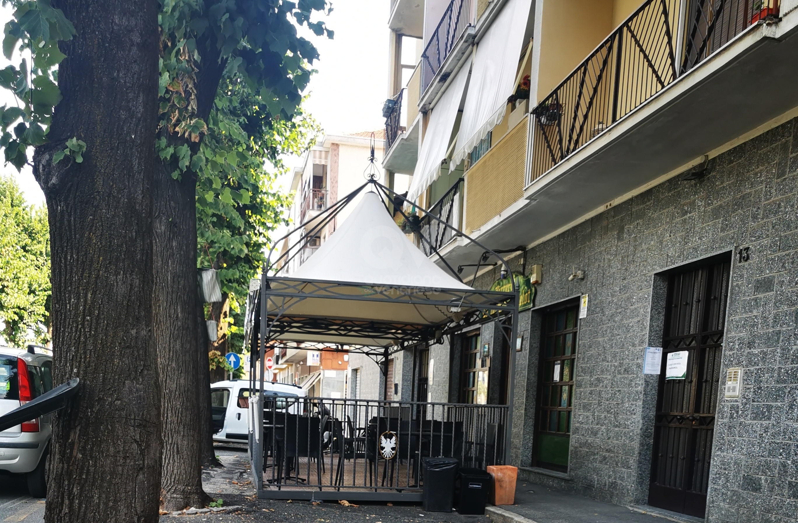 TRAGEDIA A VENARIA - Infarto dopo aver mangiato al pub: morta una donna di 64 anni di CASELLE