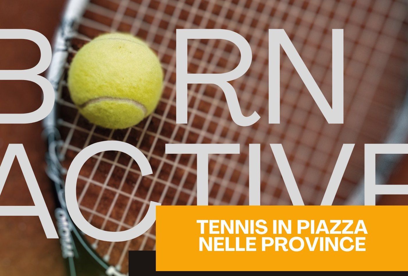 VENARIA - Per un giorno piazza Annunziata si trasforma in un campo da tennis e padel